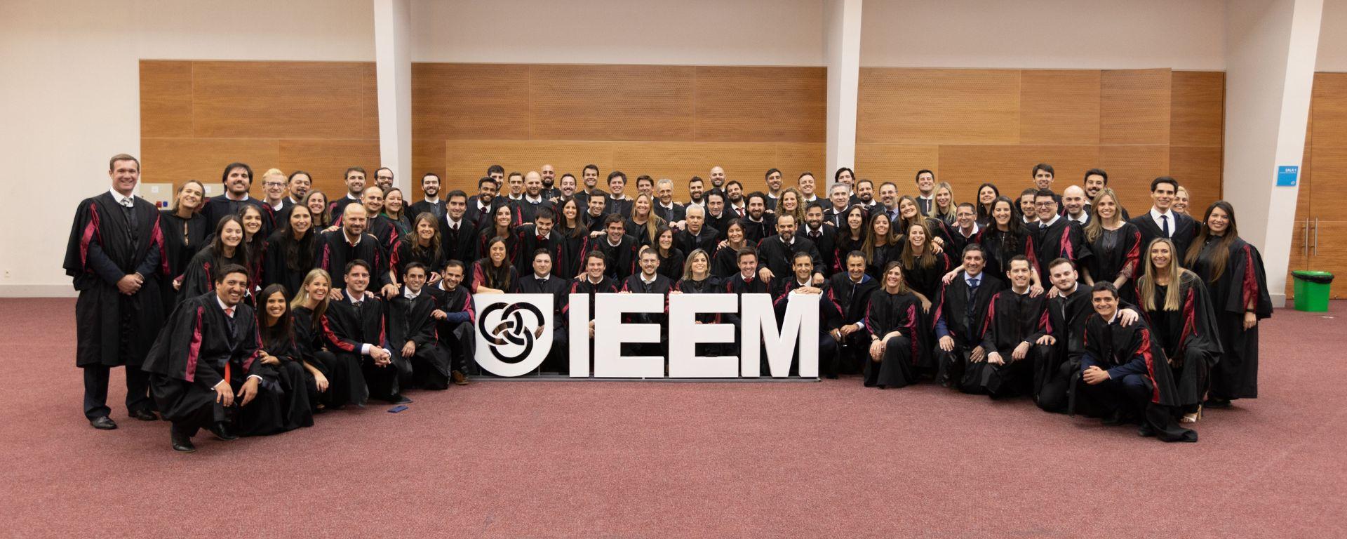 Se realizó la ceremonia de graduación del IEEM 2022